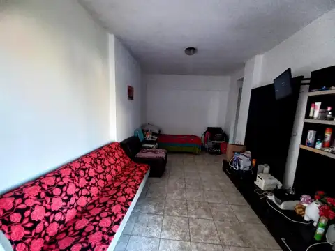 Cerrito 100, Piso 8
