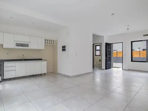 Departamento en Venta en Villa Gobernador Udaondo, USD 110.000