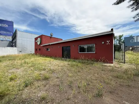 Terreno en Alquiler de 2527,0 m2