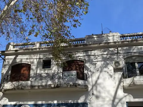 Rueda 953 , Piso 1