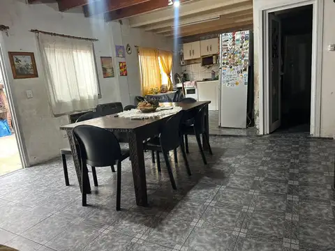Depto Tipo Casa en Venta en Munro, USD 72.000