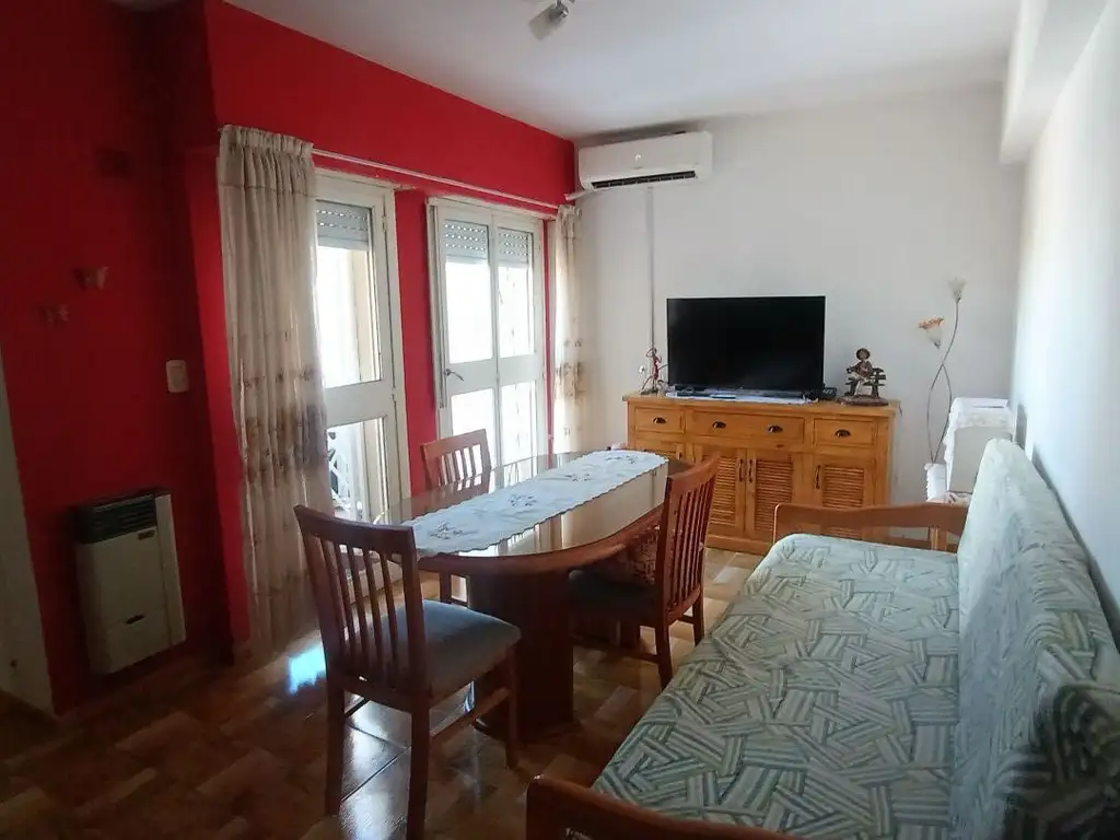yerbal 5100, Piso 8
