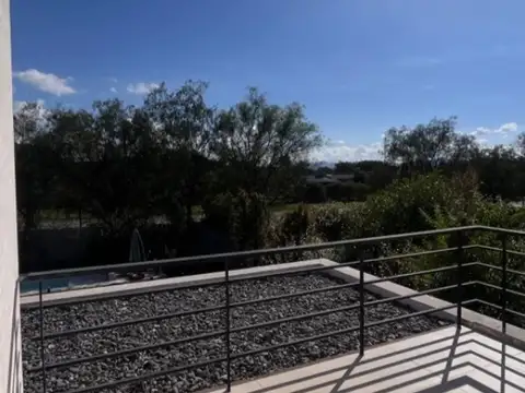 Casa Blanca-Praderas de San Lorenzo