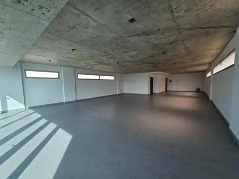 Oficina en Venta con 1 cochera