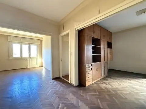 Departamento 5 ambientes con 2 baños