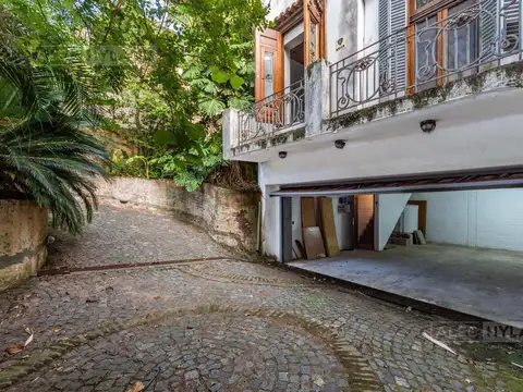 Terreno en Venta 20  mts Fondo