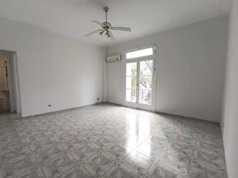Depto Tipo Casa en Venta en Villa Devoto, USD 118.000