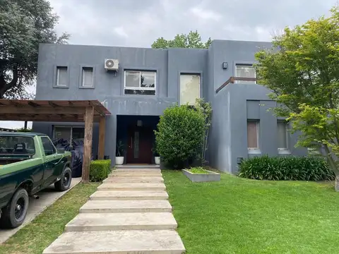 Casa en alquiler por 1 año con muebles en Santa Barbara
