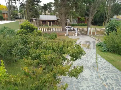 Casa en Venta con 1 cochera