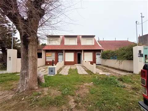 Depto Tipo Casa en Venta 25 años