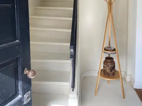 Excelente casa en alquiler en el Bajo de Acassuso