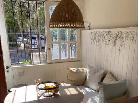 Casa en Alquiler en Acassuso Libertador  /  Solis, USD 3.000