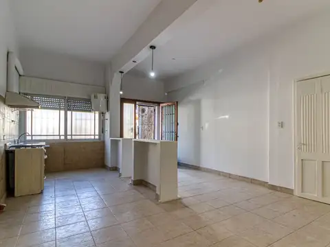 Depto Tipo Casa en Venta en Olivos, USD 95.000
