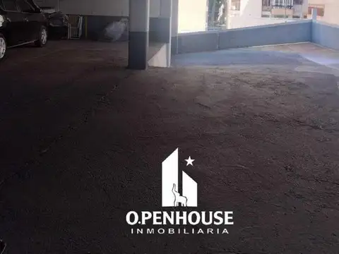 OPENHOUSE INMOBILIARIA VENDE : Cochera en playa de Estacionamiento