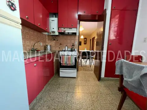 GALPON PLANTA BAJA CON VIVIENDA O OFICINAS PLANTA ALTA