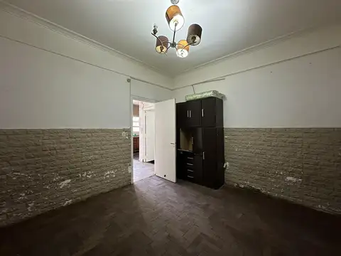 Depto Tipo Casa en Venta 70 años