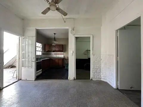 Depto Tipo Casa en Venta en Parque Avellaneda, USD 114.900