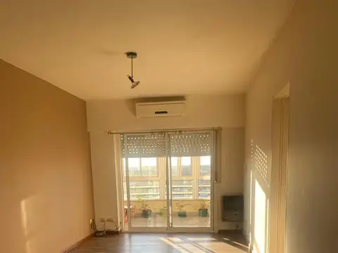 Departamento en Alquiler de 4 ambientes