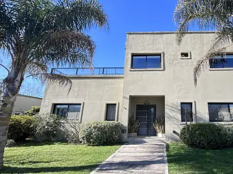 Casa en Venta en La Cuesta, USD 190.000
