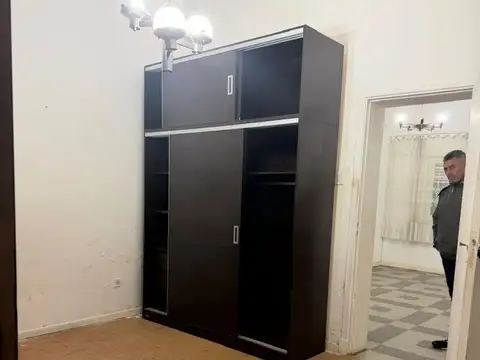 Depto Tipo Casa en Alquiler en Lanus Oeste, $ 600.000