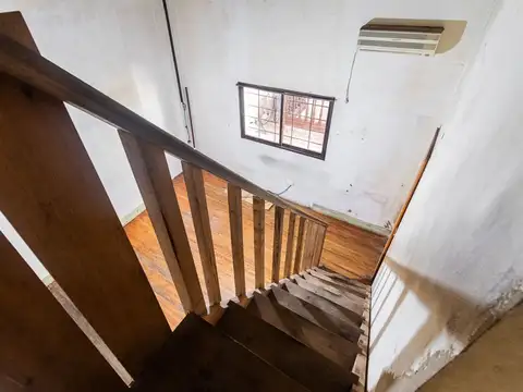 Depto Tipo Casa en Venta 51 años