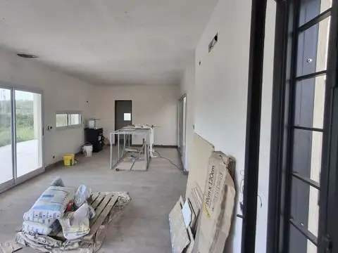 Casa en Venta en Loma Verde, USD 115.000