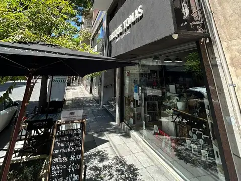Local en Venta 40 años