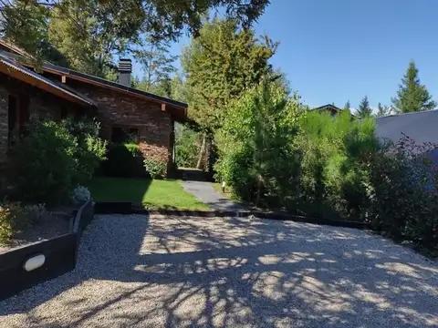 Hermosa Casa En Los Volcanes (Cod. 134)