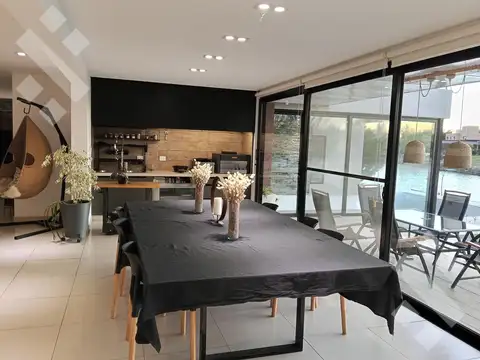 Casa en Alquiler al Norte