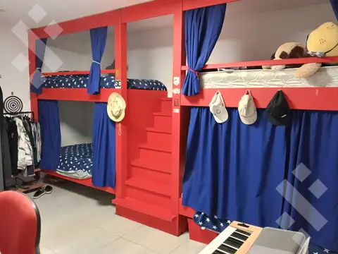 ALQUILER CASA 4 DORMITORIOS - B° LA ZAGALA, NEUQUÉN