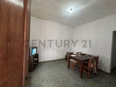Casa en Venta a RECICLAR