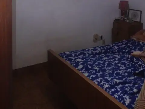 Depto Tipo Casa en Venta en Ramos Mejia Sur, USD 57.000