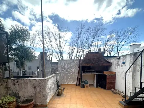 Depto Tipo Casa en Venta en Ramos Mejía Sur, USD 43.500