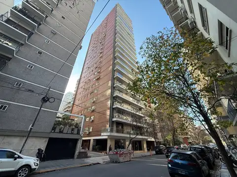 Venta departamento 6 ambientes en Belgrano C con cochera