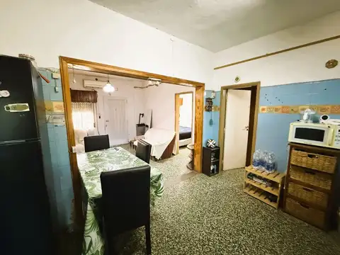 Casa 3 ambientes con 2 baños