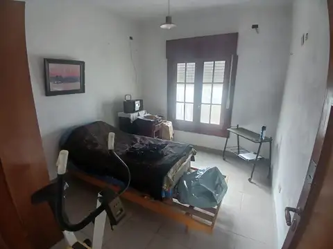 VENTA - CASA 2 AMB MORENO