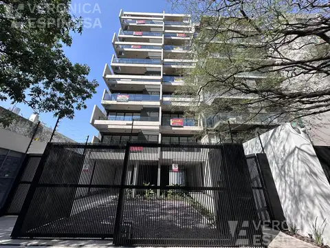 Nuestra Señora del Buen Viaje 346 1°B (con cochera)