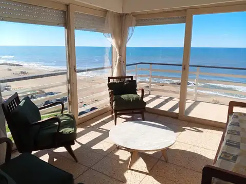 VENTA 3 AMBIENTES CON DEPENDENCIA DE SERVICIO