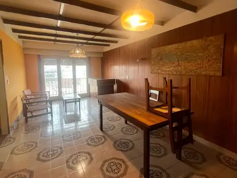 Departamento 5 ambientes con 1 baño