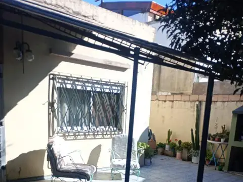 Depto Tipo Casa en Venta en Villa Ballester, USD 130.000