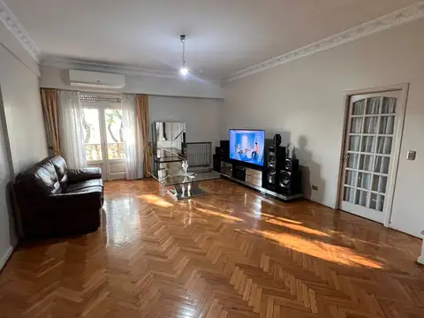 Av. Salvador María del Carril 3000, Piso 3