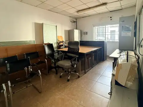 Edificio corporativo e institucional 520m2