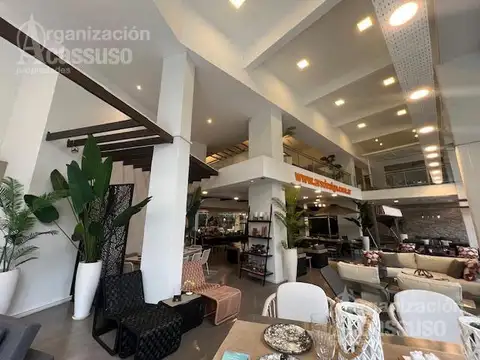 Local en Venta en La Lucila, USD 1.400.000