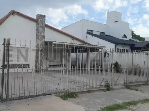 67 entre 131 y 132 1800, Piso 0