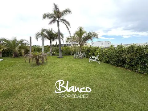 Casa en Alquiler en Villanueva, USD 2.700