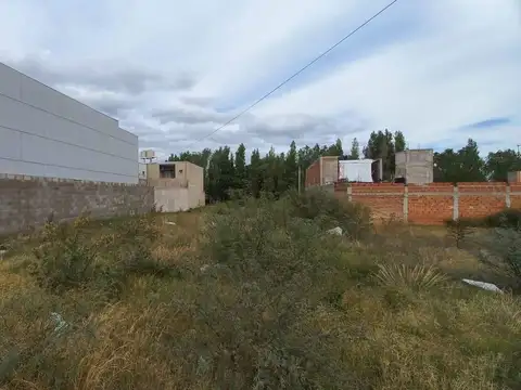 VENDE TERRENO BARRIO EL FARO 2 - SAN LUIS
