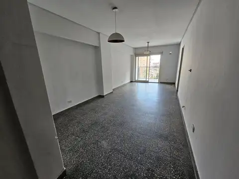 Departamento de 3 dormitorios en Corrientes al 400, SM de Tucumán
