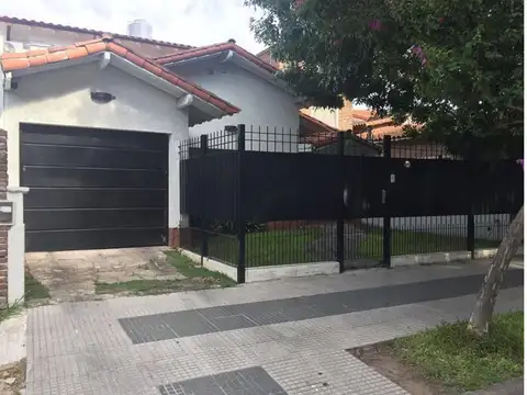 Aristobulo Del Valle 400