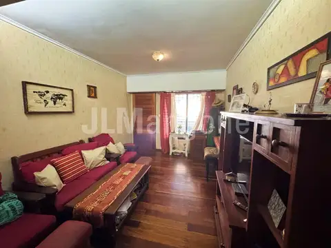 Depto Tipo Casa 4 ambientes con 2 baños