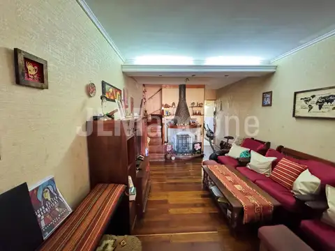 Depto Tipo Casa en Venta en Villa Luzuriaga, USD 89.900